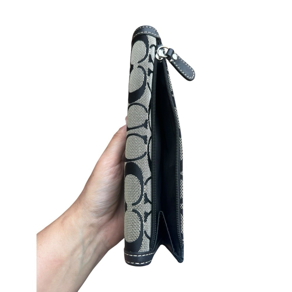 Coach Signature Long Trifold Wallet Black Coin Pocket Card Slots Used - Picture 6 of 12
